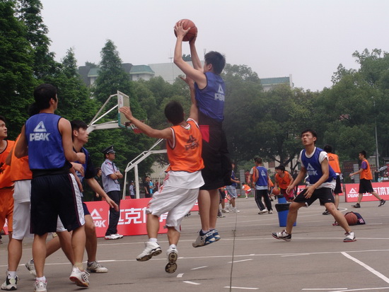 成绩不
