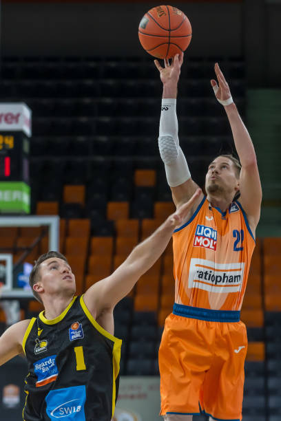 对未来保持 对未来保持