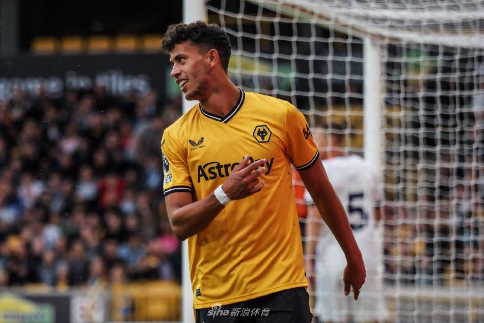 年仅25岁 年仅25岁